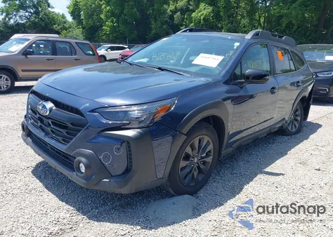 2025 Subaru Outback Onyx Edition из США, поврежденный, VIN 4S4BTALC0S3245647